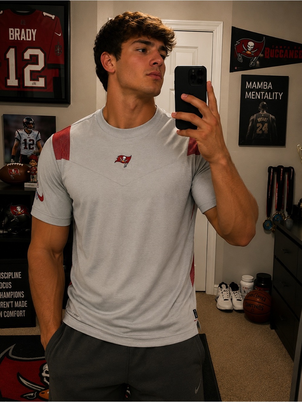 Nike Buccaneers T-Shirt